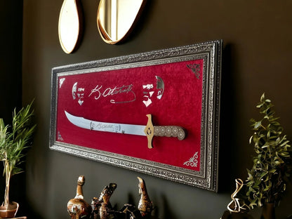 Atatürk İmzalı Kırmızı Kadife Kılıçlı Tablo 40x80 cm
