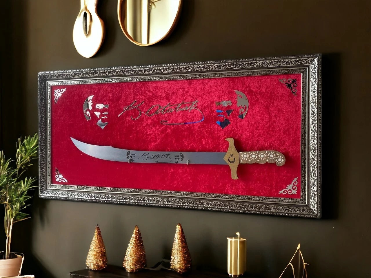 Atatürk İmzalı Kırmızı Kadife Kılıçlı Tablo 40x80 cm