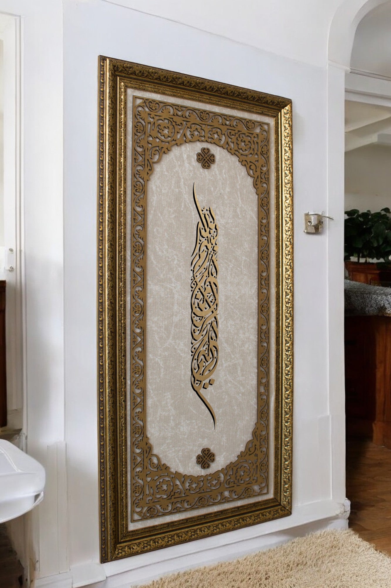Lüks Dikey Hat Tablo Altın İşlemeli Sanat Eseri Kadife Zemin