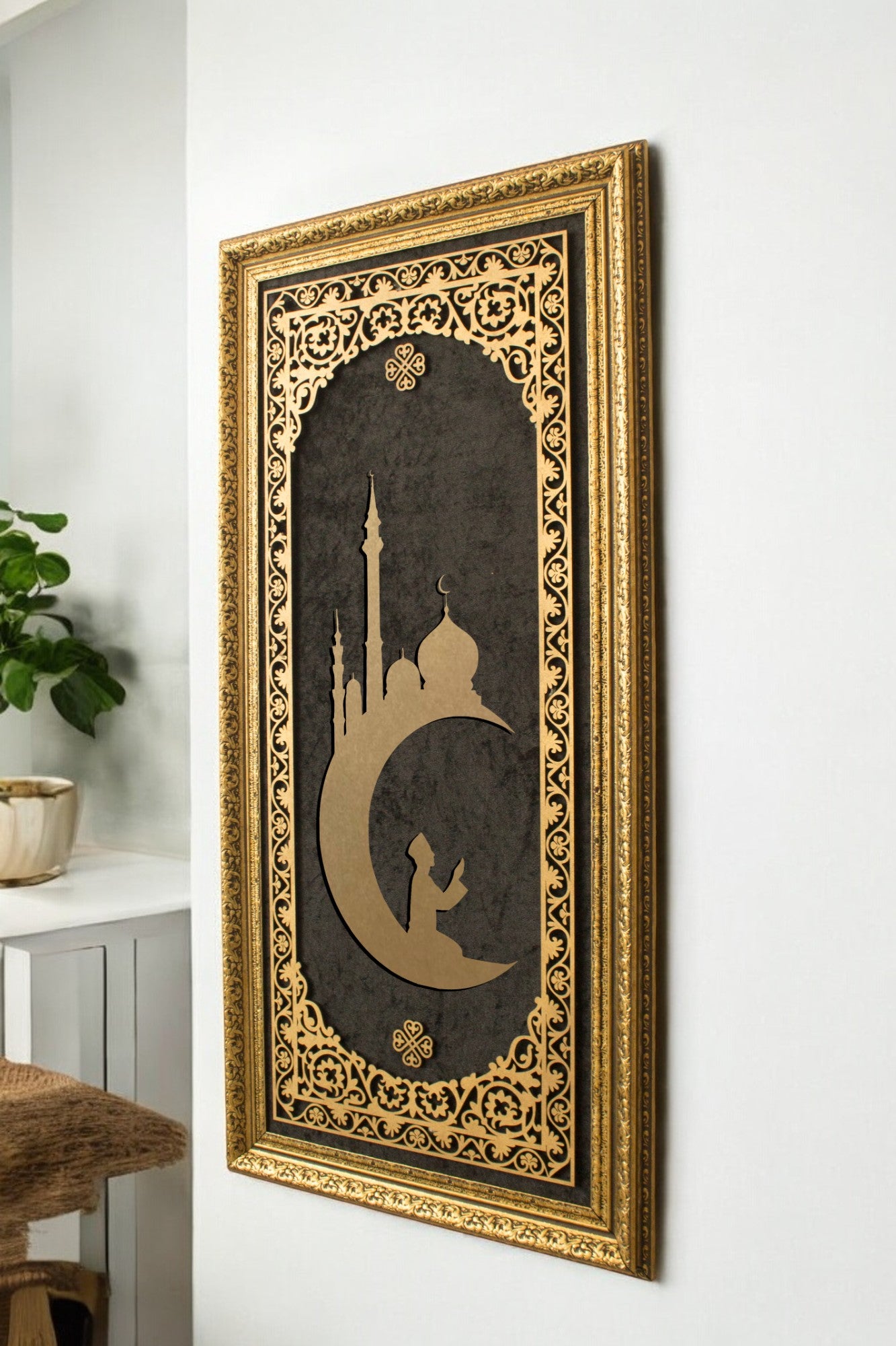 Ay Camii Temalı Lüks Dikey Tablo Kadife Zemin