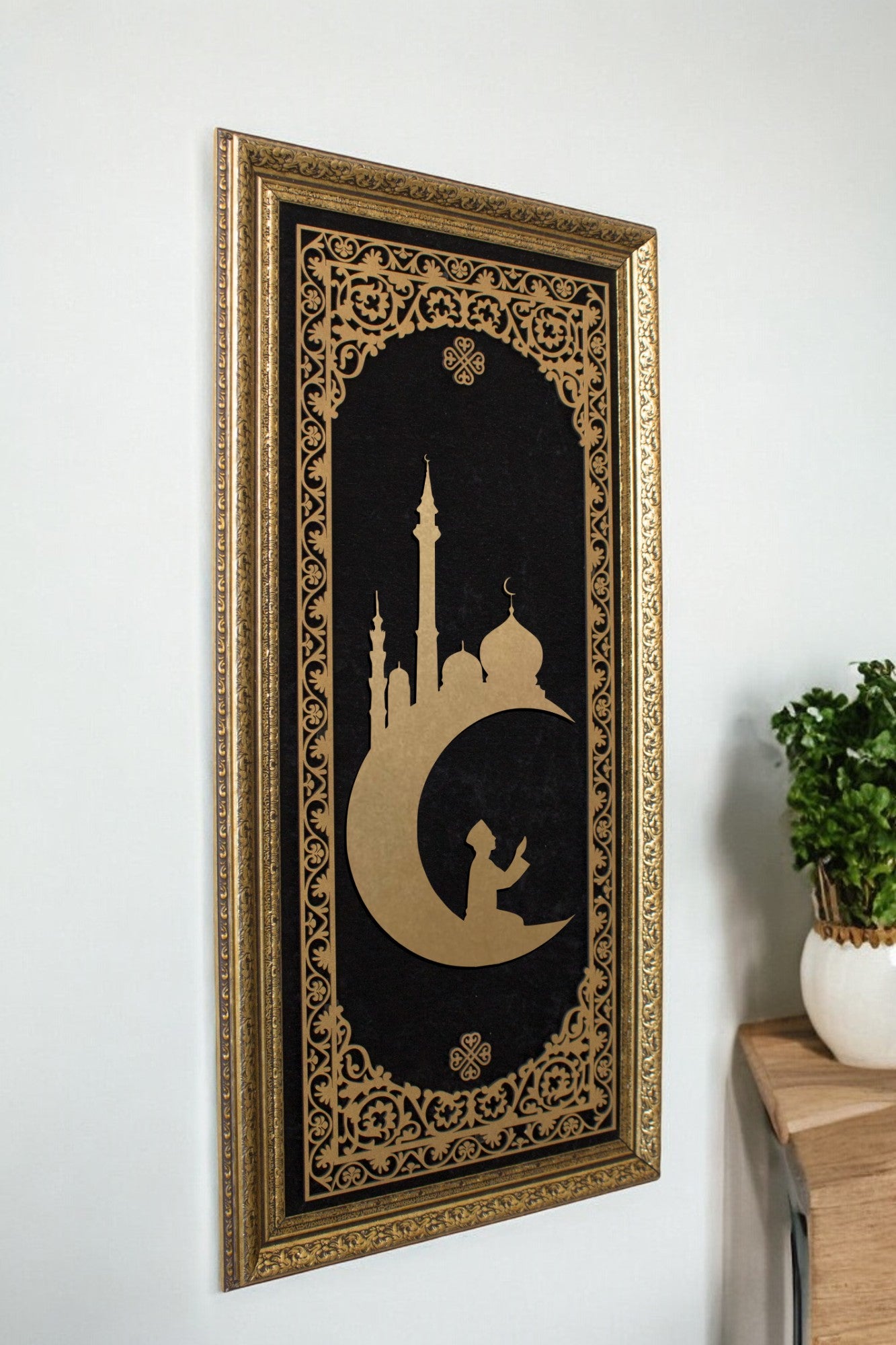 Ay Camii Temalı Lüks Dikey Tablo Kadife Zemin